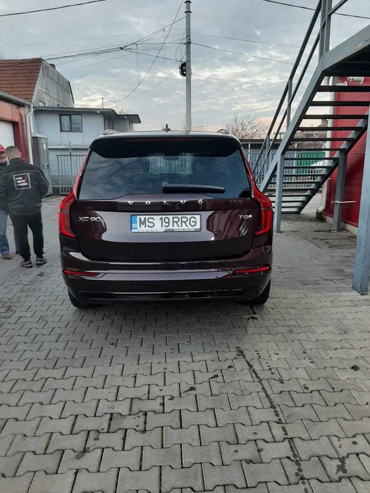 Volvo XC90  AWD Plug in Hybrid 2025