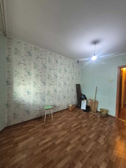 Продам 3комн кв 8мкр