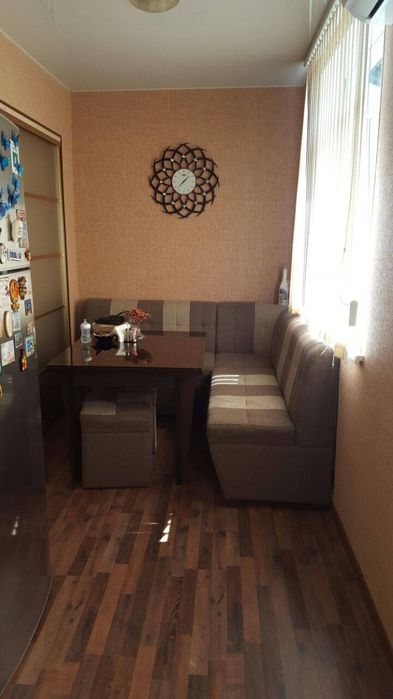 Продам квартиру Карасу 2 77 серия 2в3/3/4 60м2