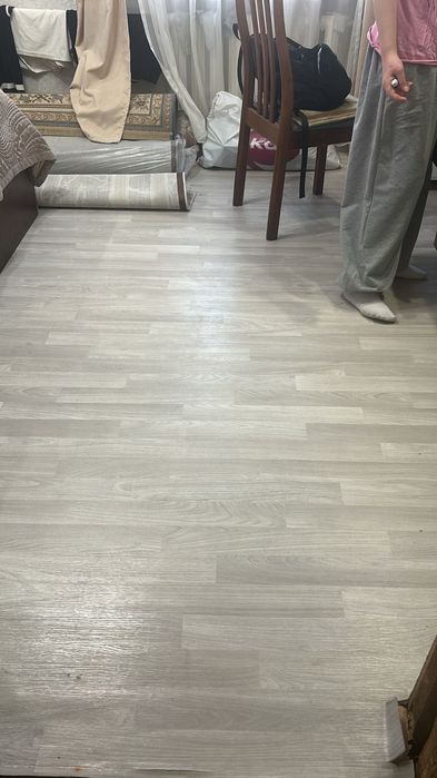 Линолеум б/у 4 года использовали