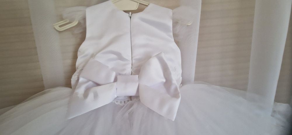 Рокля за кръщене или сватба 9-12м.