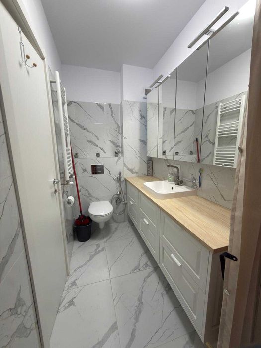Inchiriere 2 camere bloc nou, parter cu terasa si gradina, zona N Grigorescu