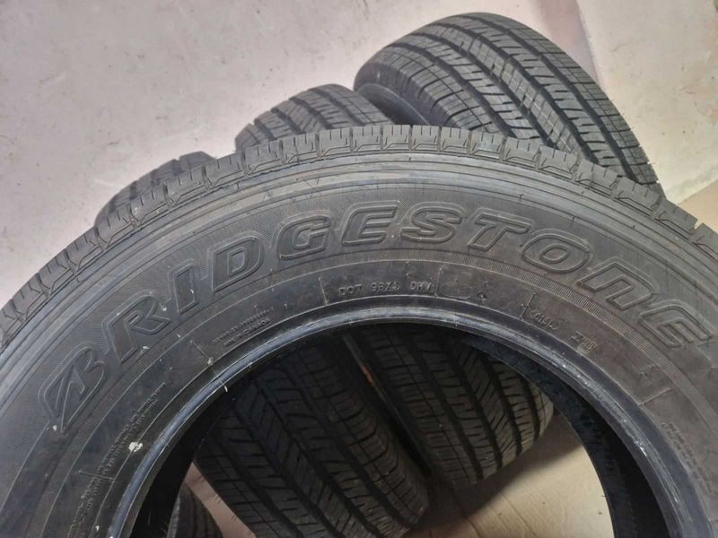 4 броя Bridgestone R18 255/70/ Бриджстон
нови летни гуми M+S
DOT2619
