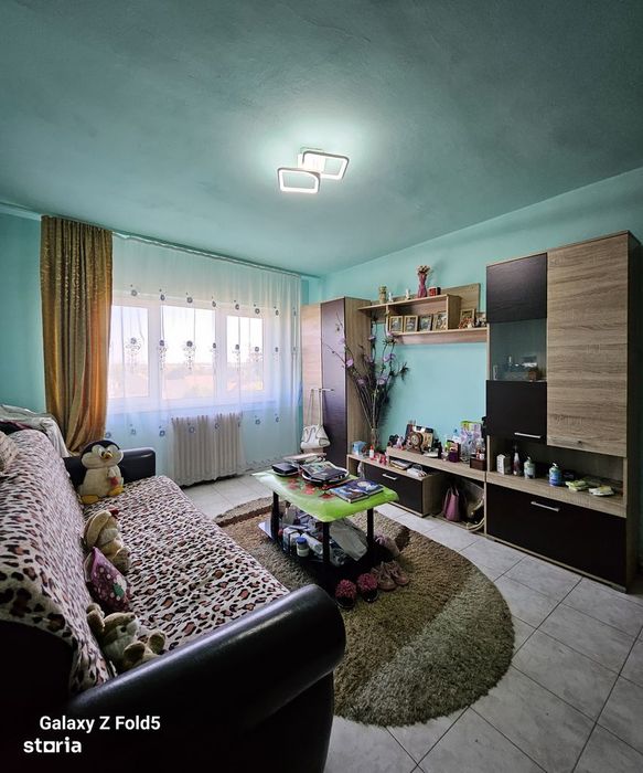 Apartament 2 camere – semidecomandat, Nufărul •