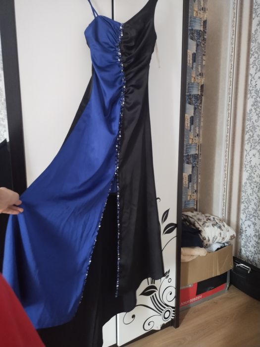 Вечерние платья .