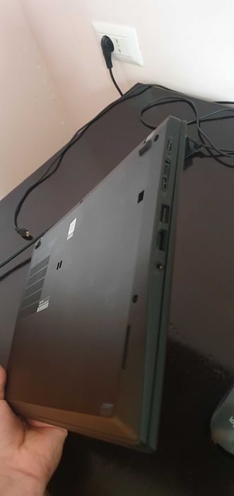 Lenovo ThinkPad T490s i7 - 8865u, 8Gb DDR4, SSD 240gb