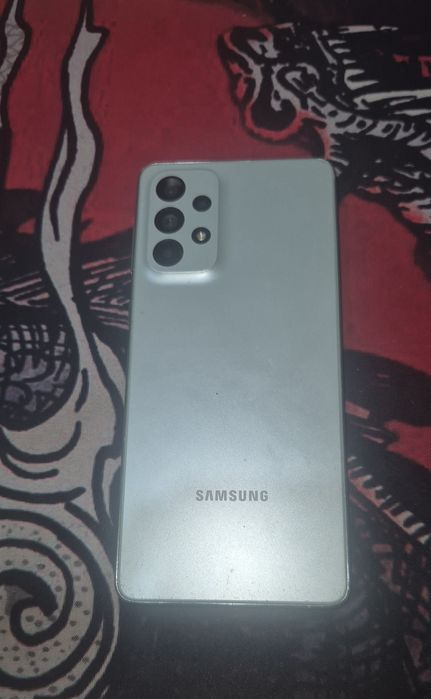 Продам Samsung a73 5g 128/8