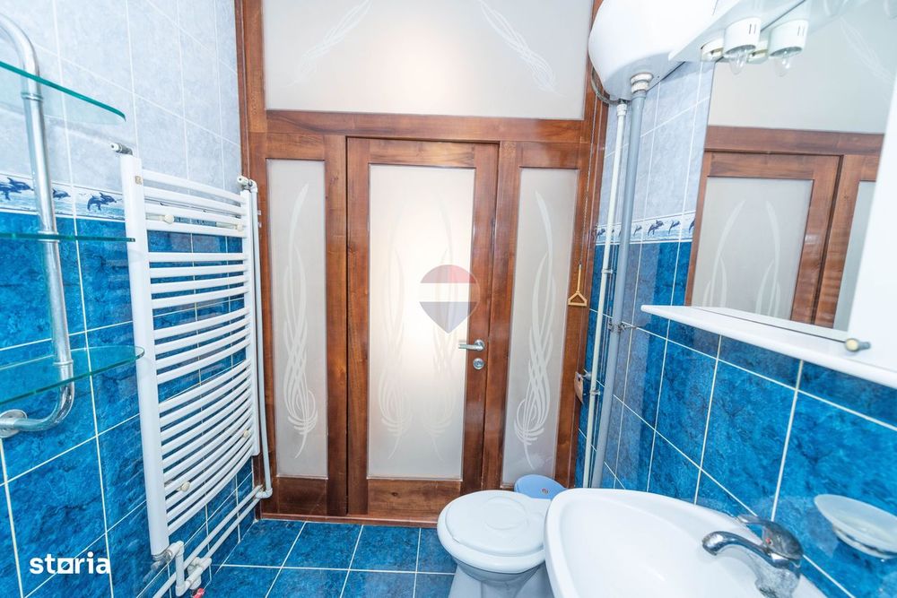 Vila de vanzare 240 mp utili, piscina, teren 1000 mp, central Calarasi