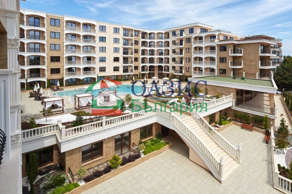 Четиристаен апартамент на първа линия комплекс Valencia Gardens, 325.78 кв.м., Несебър, България, 716 716 евро