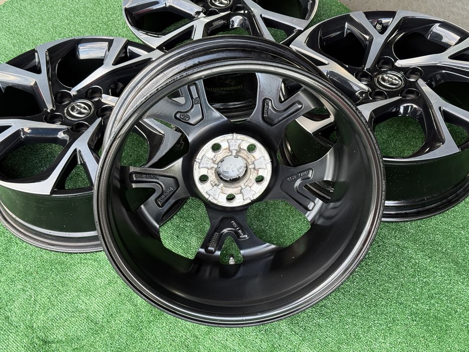 4бр. ОТЛИЧНИ 18” ОРИГИНАЛНИ Джанти 5х114.3 за -TOYOTA/LEXUS/SUZUKI- 7Jx18H2, ET50