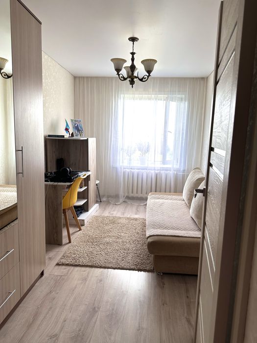 Продам трехкомнатную квартиру