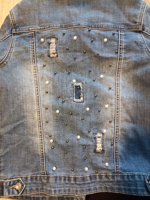 Джинсовая куртка