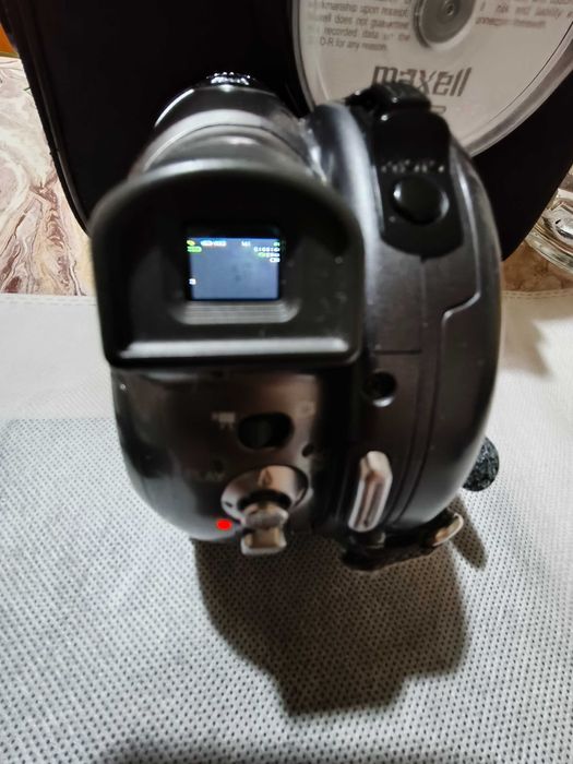 Видео камера с дистанционно Canon