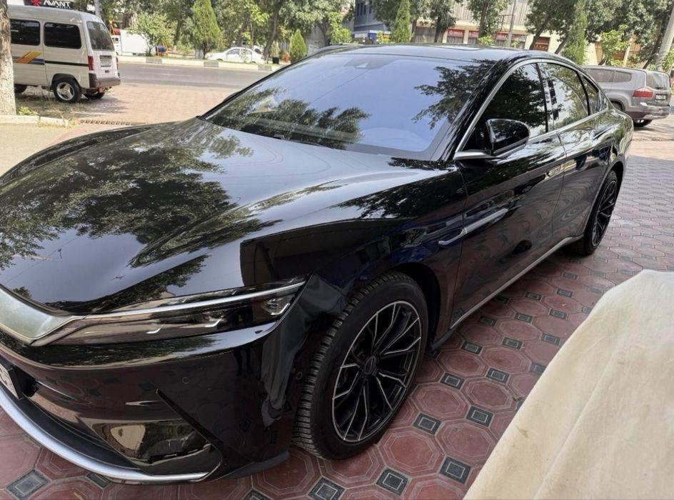 Byd xan dual motor 3,9 sec full