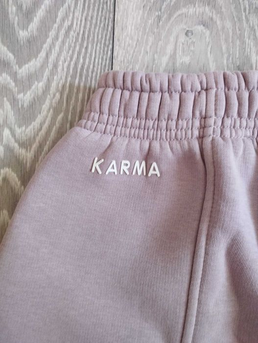 Долнище от екип Карма