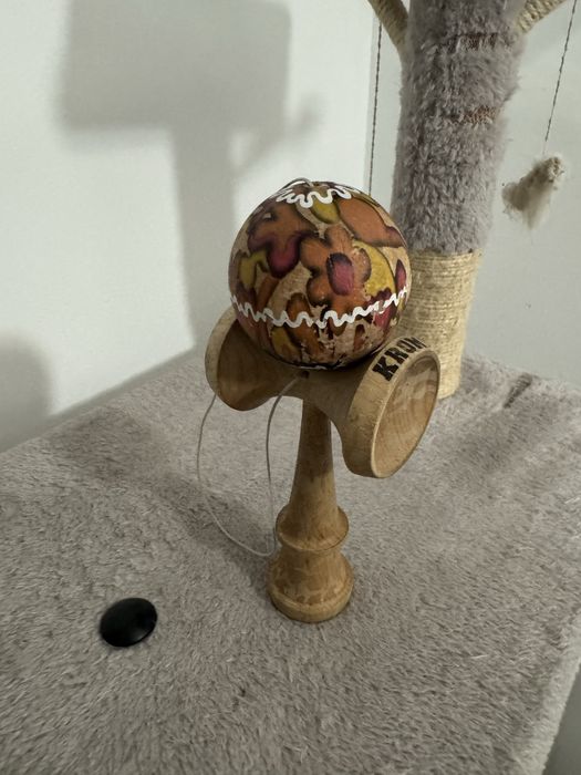 Kendama Krom Apex