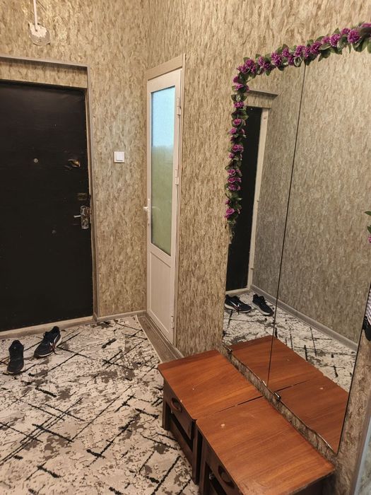 Ижарага уй берилади  белтепа  1 хона  300&