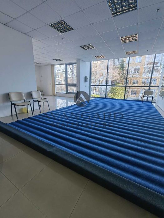 оф.14559 ОТЛИЧЕН Магазин Тракия