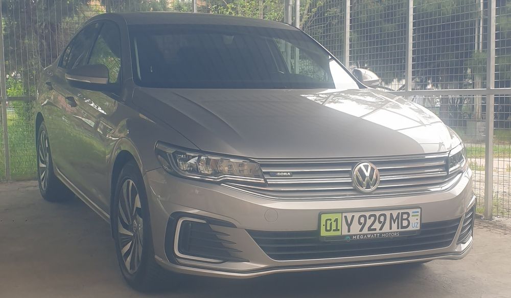 Продаётся свой электромобиль Volkswagen e-bora pro gold.