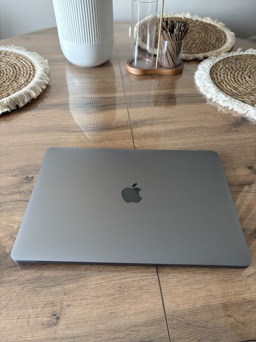 MacBook Air 13” M1 | 8GB | 256GB | Space Gray