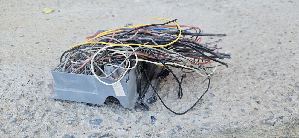 Блок предохранителей на Опель вектра А