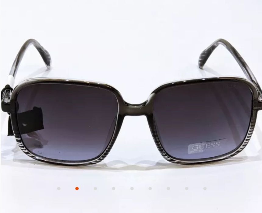 Слънчеви очила Guess