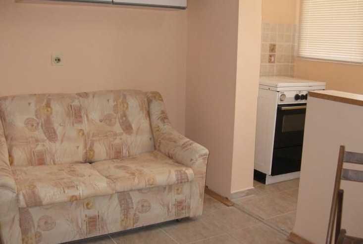 Дава се под наем Тристаен апартамент в София, Люлин 10 - 100 кв.м за 425 € - Снимка #1