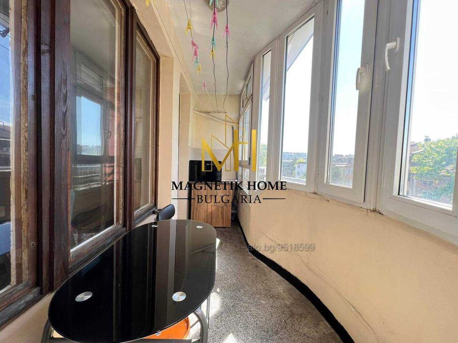 Дава се под наем Двустаен апартамент в Бургас, Възраждане - 65 кв.м за 357 € - Снимка #1