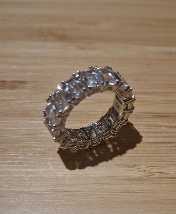 Дамски пръстен Сваровски