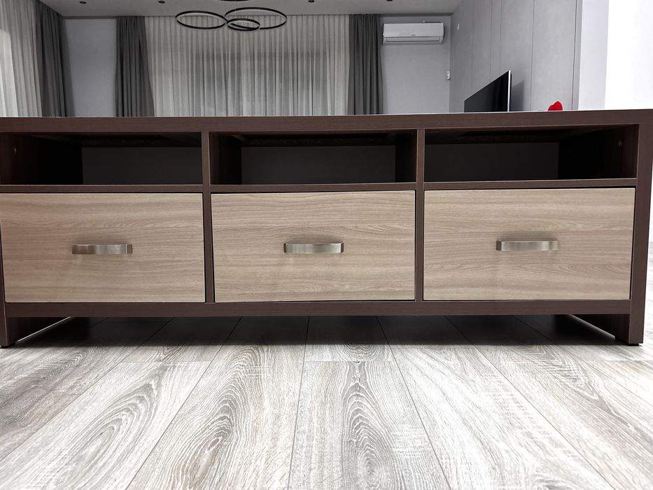 Тумба под телевизор