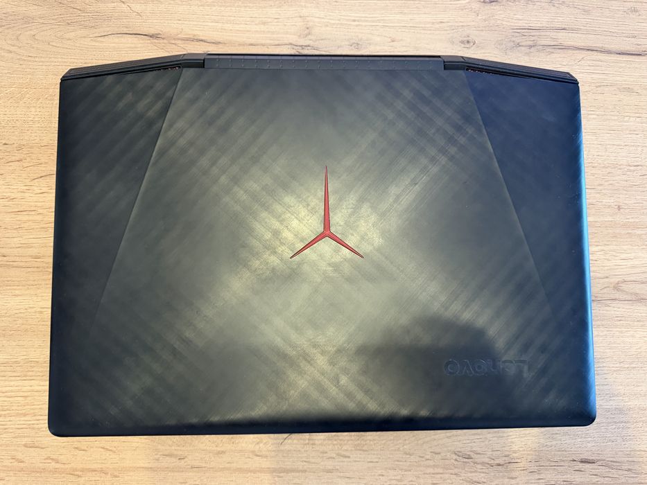 Laptop Gaming Lenovo Y720 I7 7700HQ 16GB Ram Nvidia 1060 6GB Y720-15IKB