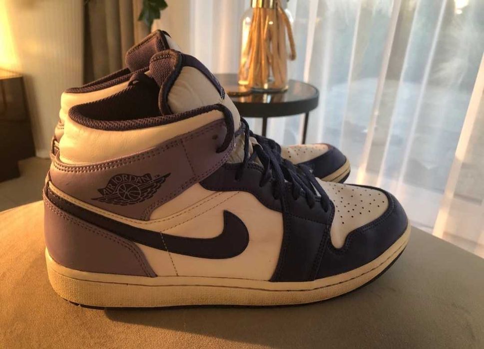Jordan 1 mid,culoare mov,marime 44,5(28,5 cm)
