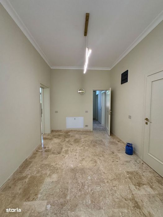 4 camere ||  Mihai Eminescu -Piata Romana || vila interbelica