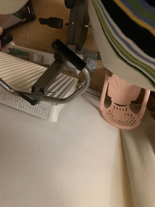 Vând bicicletă medicinală pentru sport.