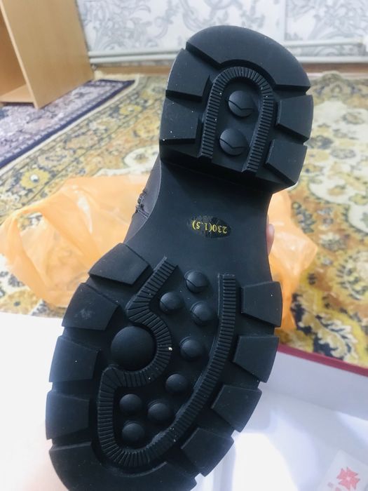 Продам сапоги осенне-зимние