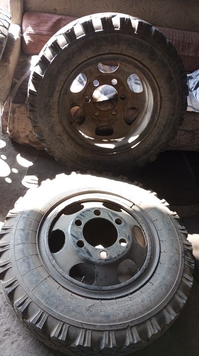 Продам резину на газ 52