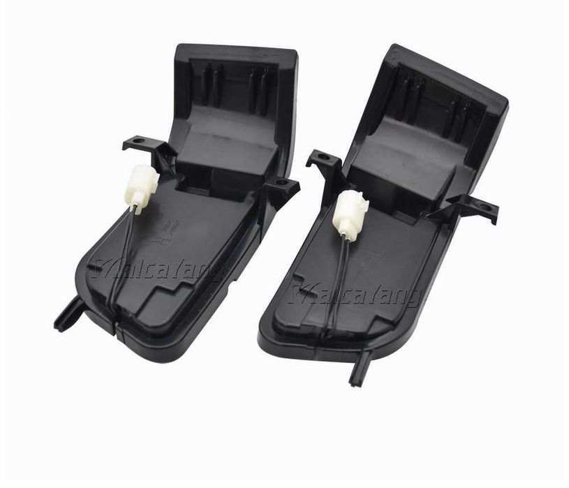 Динамични бягащи мигачи за огледалата заnХонда Honda Crosstour CR-V