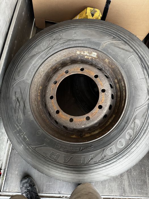 Vand janta cu cauciu ok