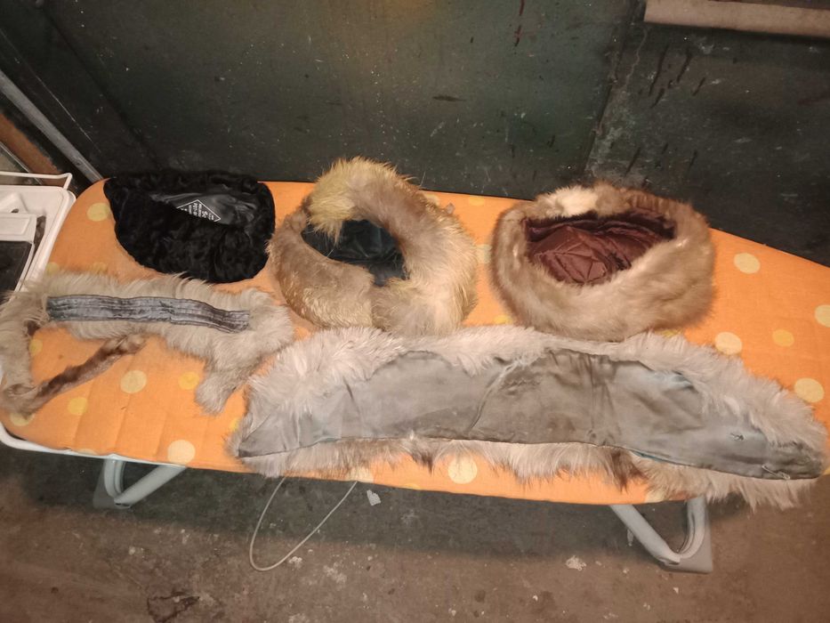 lot guler fular si caciuli din blana