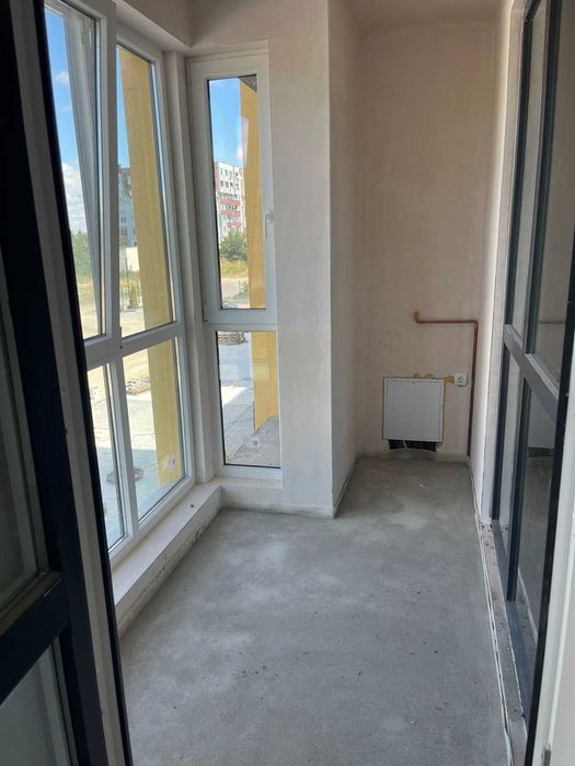 Продава се Четиристаен апартамент в Търговище, Запад 3 - 141 кв.м за 915 €/кв.м - Снимка #7