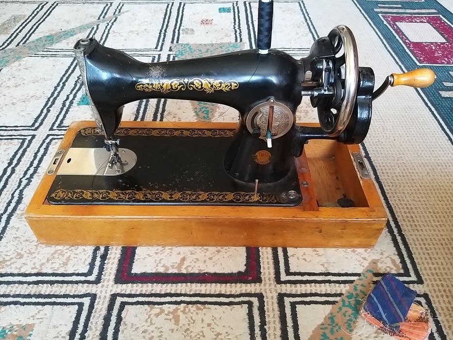 Швейная машика ручная Подольск