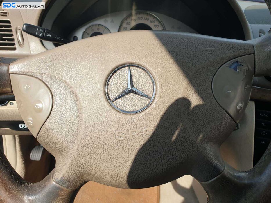 Airbag de pe Volan 4 Spite Cu Comenzi Culoare Crem Mercedes Clasa E Class W211 2002 - 2009 [Q2115]