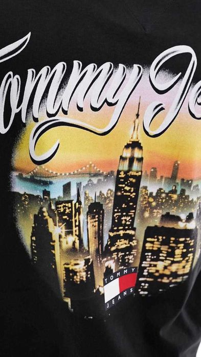 Tommy Jeans Relaxed Vintage City Tee