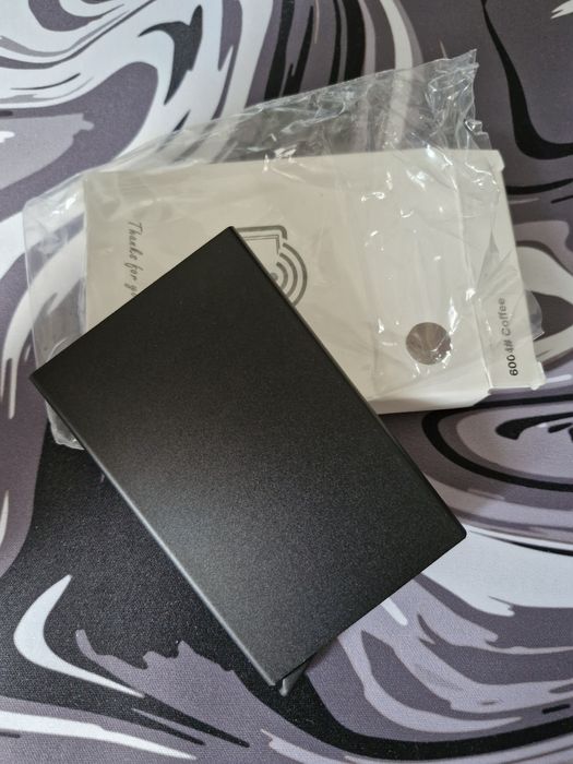 Кардхолдър черен