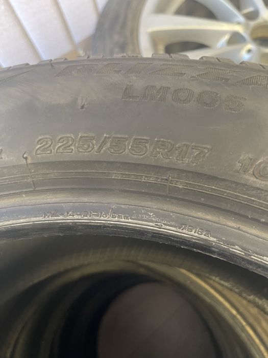 Гуми Bridgstone 2+1 подарък