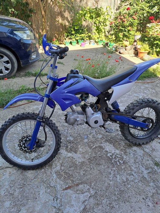 Vanzare motocicleta