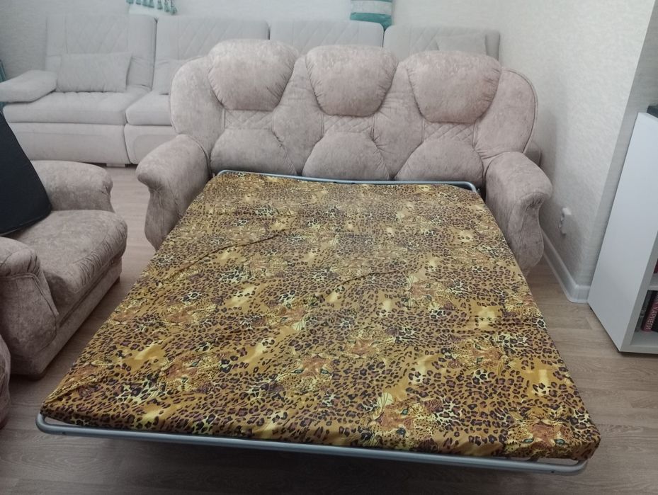 Мягкая мебель в гостиную