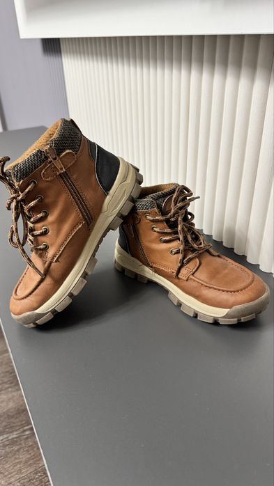 Ботинки на мальчика Next