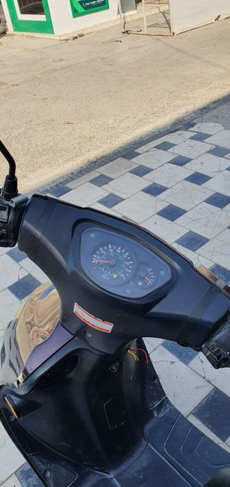 Скутер дайлем сотилади