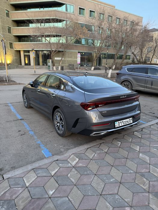 Продам киа к5 в идеале пробег 2000 км